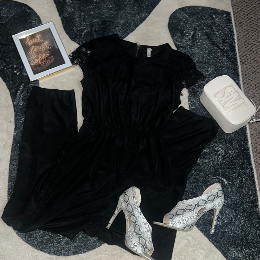 Elegant Black Jumpsuit with Lace Sleeves & bib GENTLY LOVED